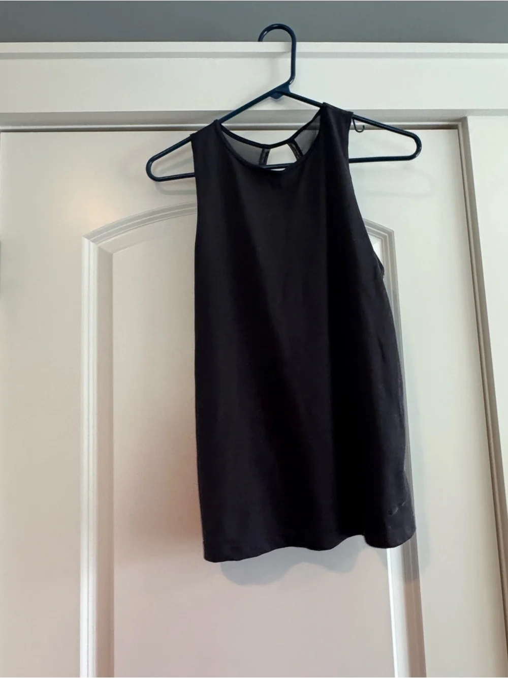 Nike Black Women's Racerback Athletic Tank Top